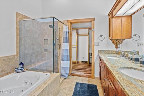 5 Kingsley Lane Chestertown NY 12817