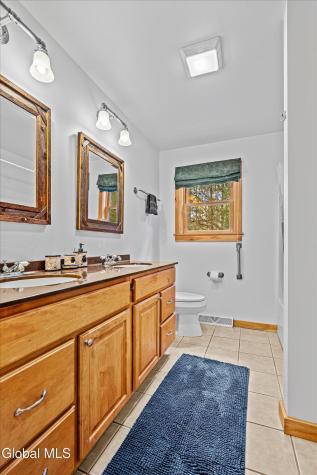 5 Kingsley Lane Chestertown NY 12817