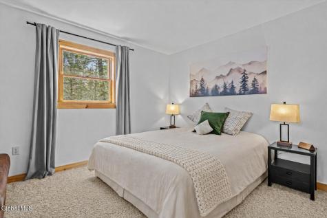 5 Kingsley Lane Chestertown NY 12817
