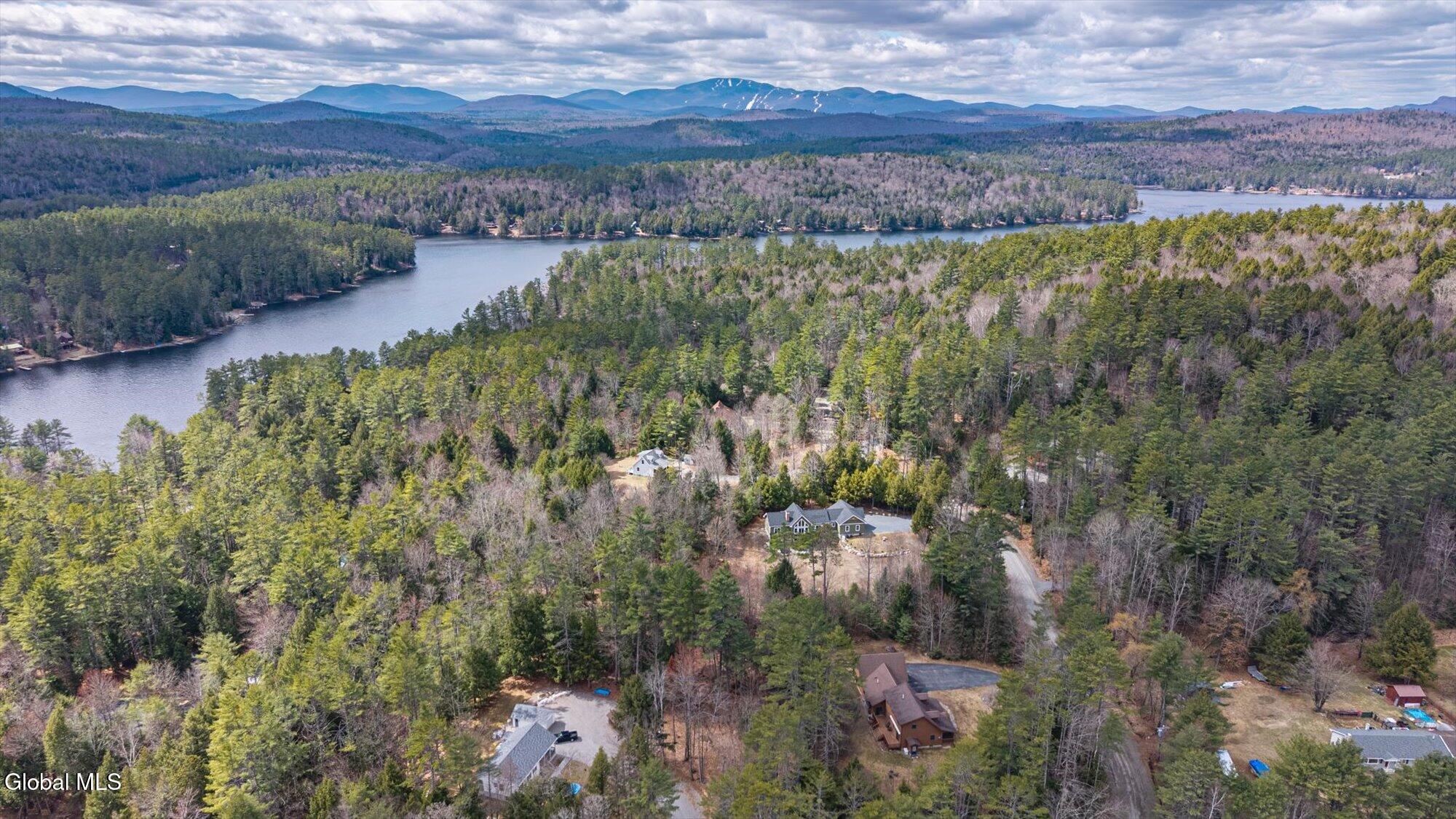 5 Kingsley Lane Chestertown NY 12817