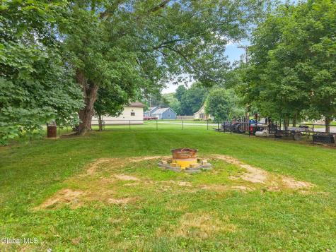 189 Church Street Howes Cave NY 12092
