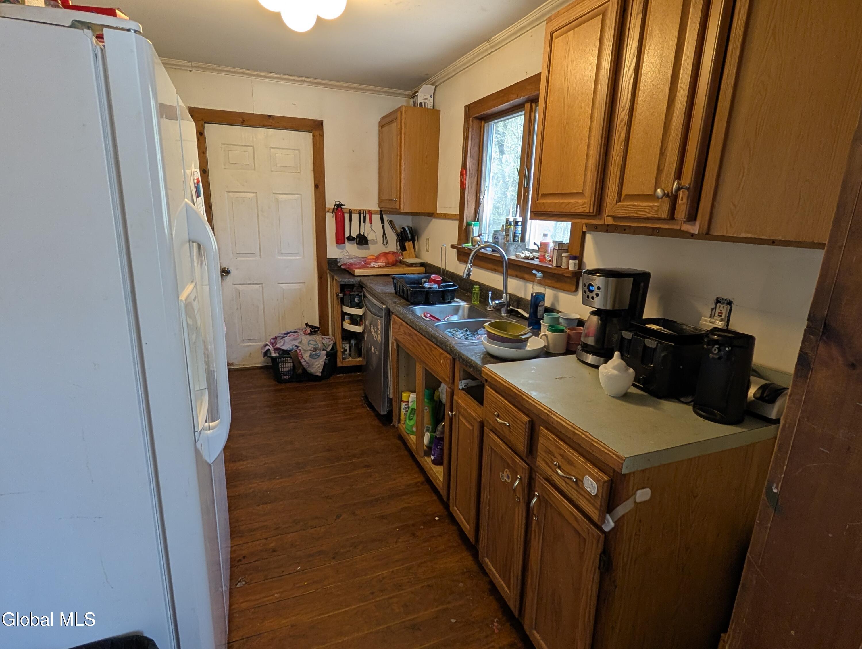 7 Prosser Circle Warrensburg NY 12885