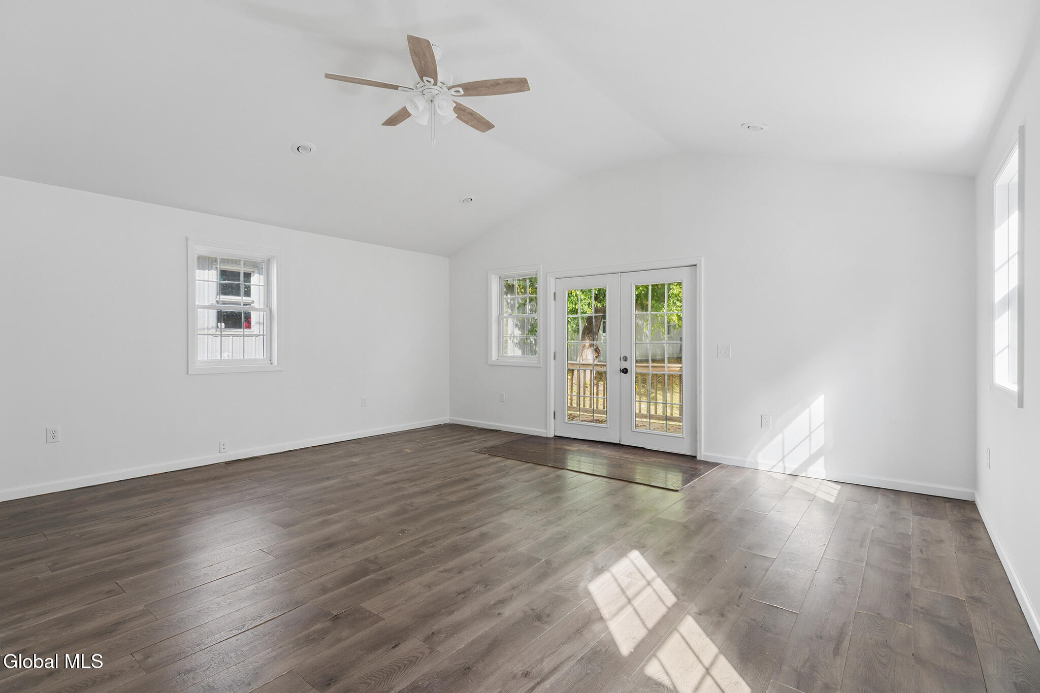 2627 Consaul Road Schenectady NY 12304