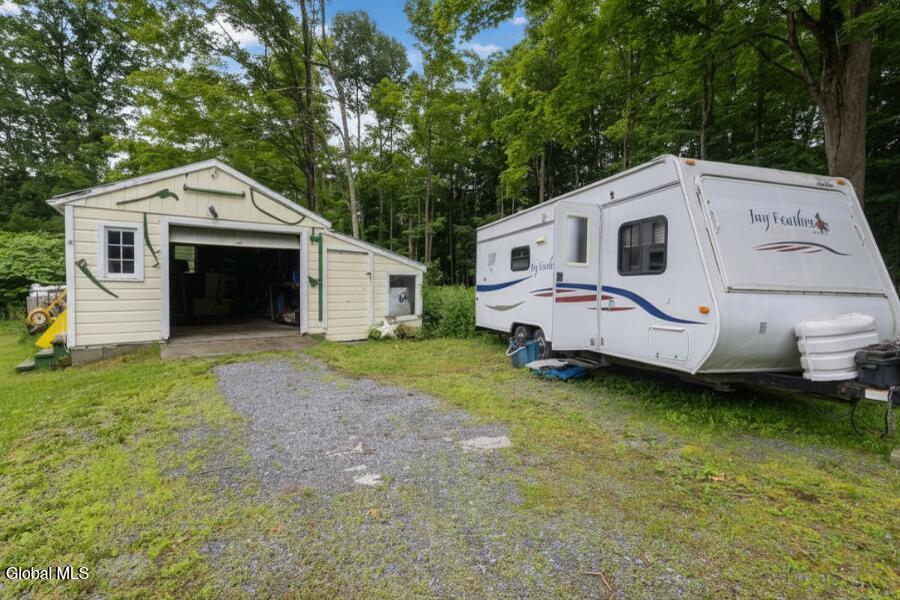 772 Saratoga Road Gansevoort NY 12831