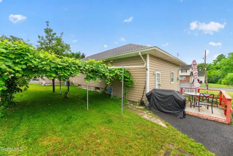 4 Marietta Drive Albany NY 12205