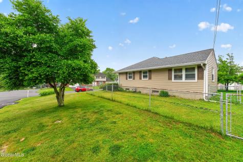 4 Marietta Drive Albany NY 12205