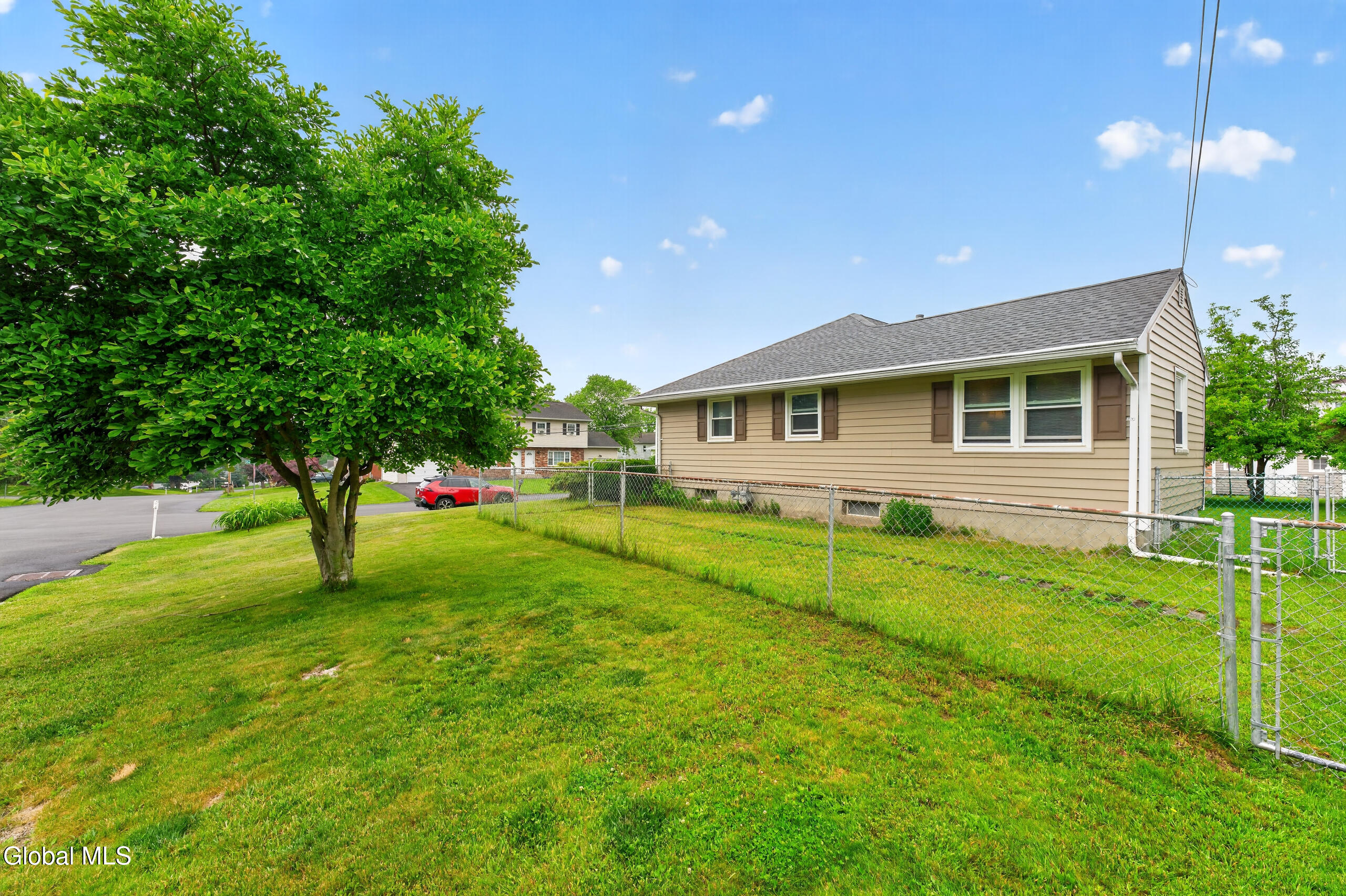 4 Marietta Drive Albany NY 12205