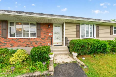 4 Marietta Drive Albany NY 12205