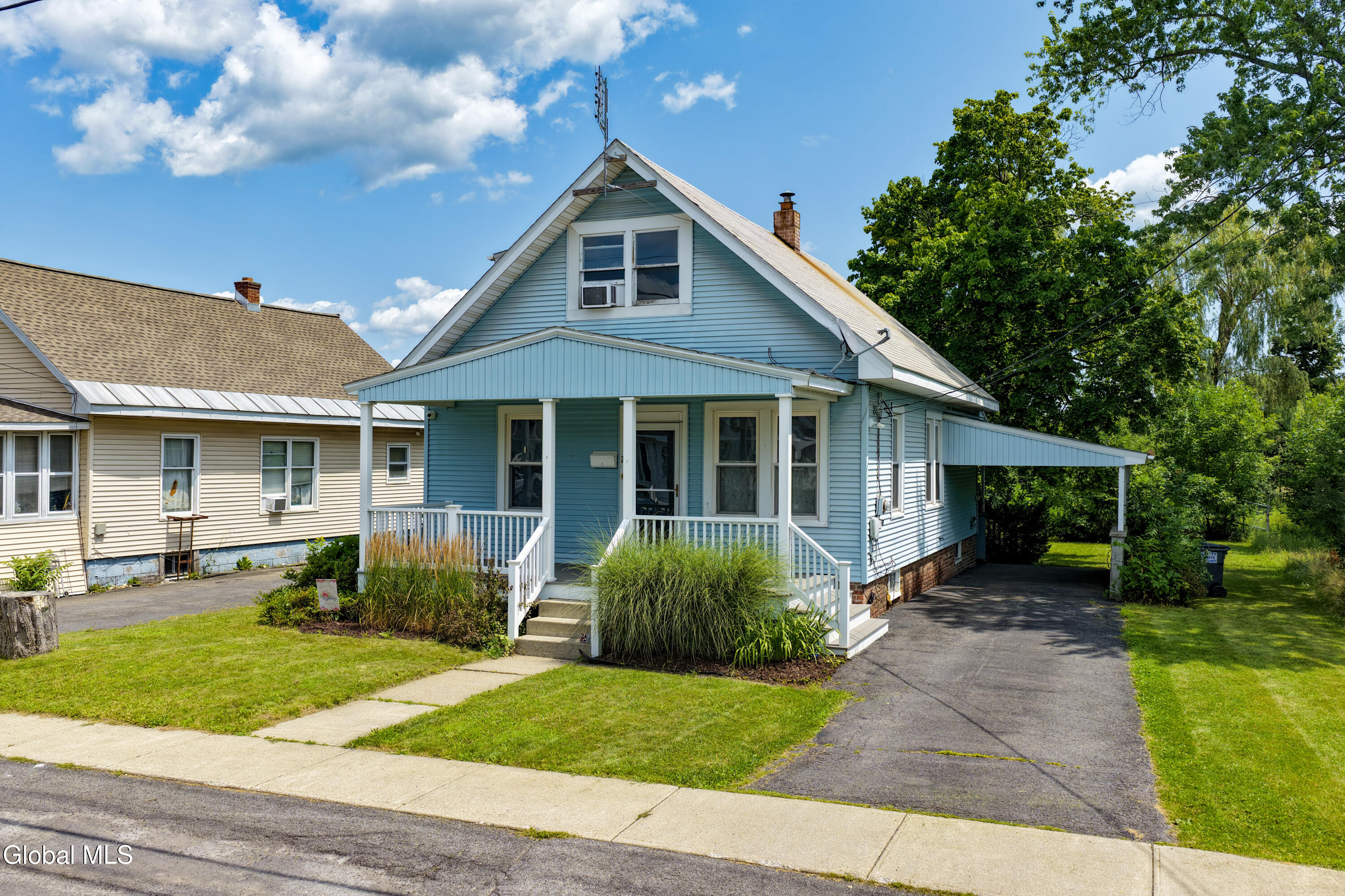 2 Mcconnell Avenue Ravena NY 12143
