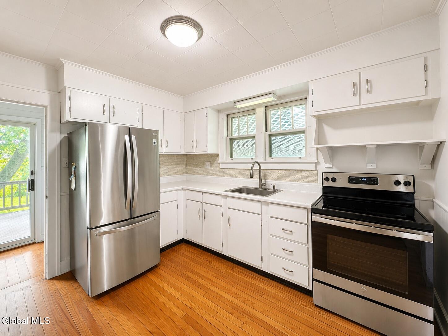2 Mcconnell Avenue Ravena NY 12143