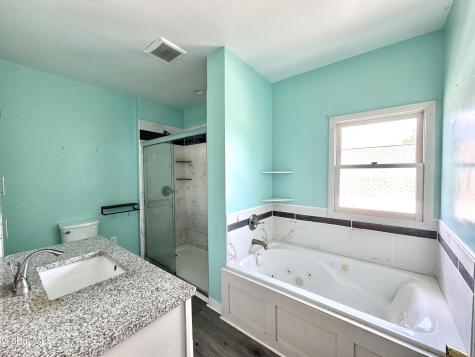 2 Mcconnell Avenue Ravena NY 12143