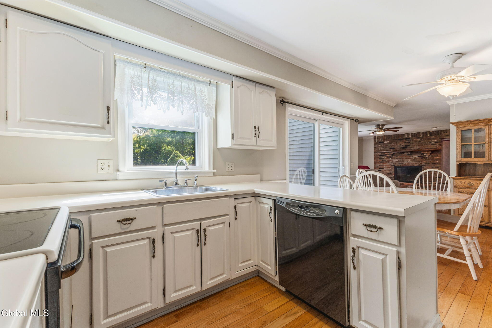 63 Aspen Circle Albany NY 12208