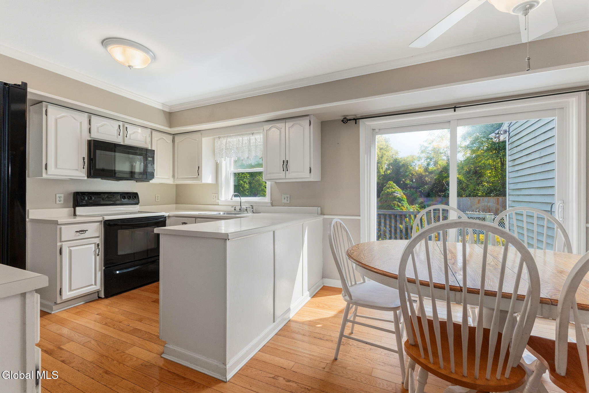 63 Aspen Circle Albany NY 12208