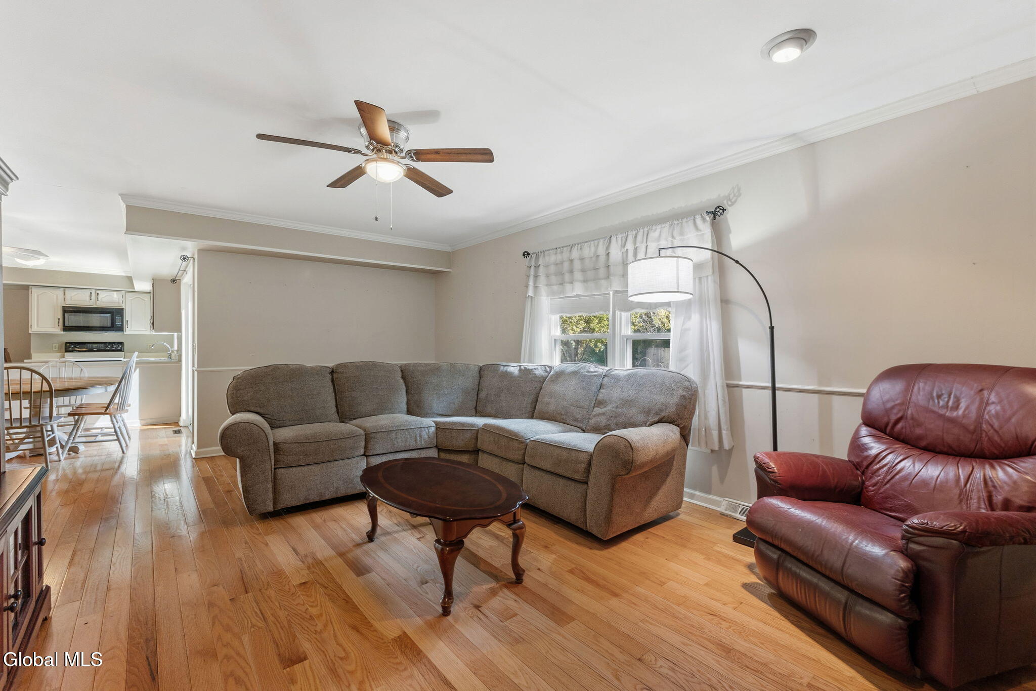 63 Aspen Circle Albany NY 12208