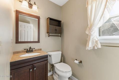 63 Aspen Circle Albany NY 12208