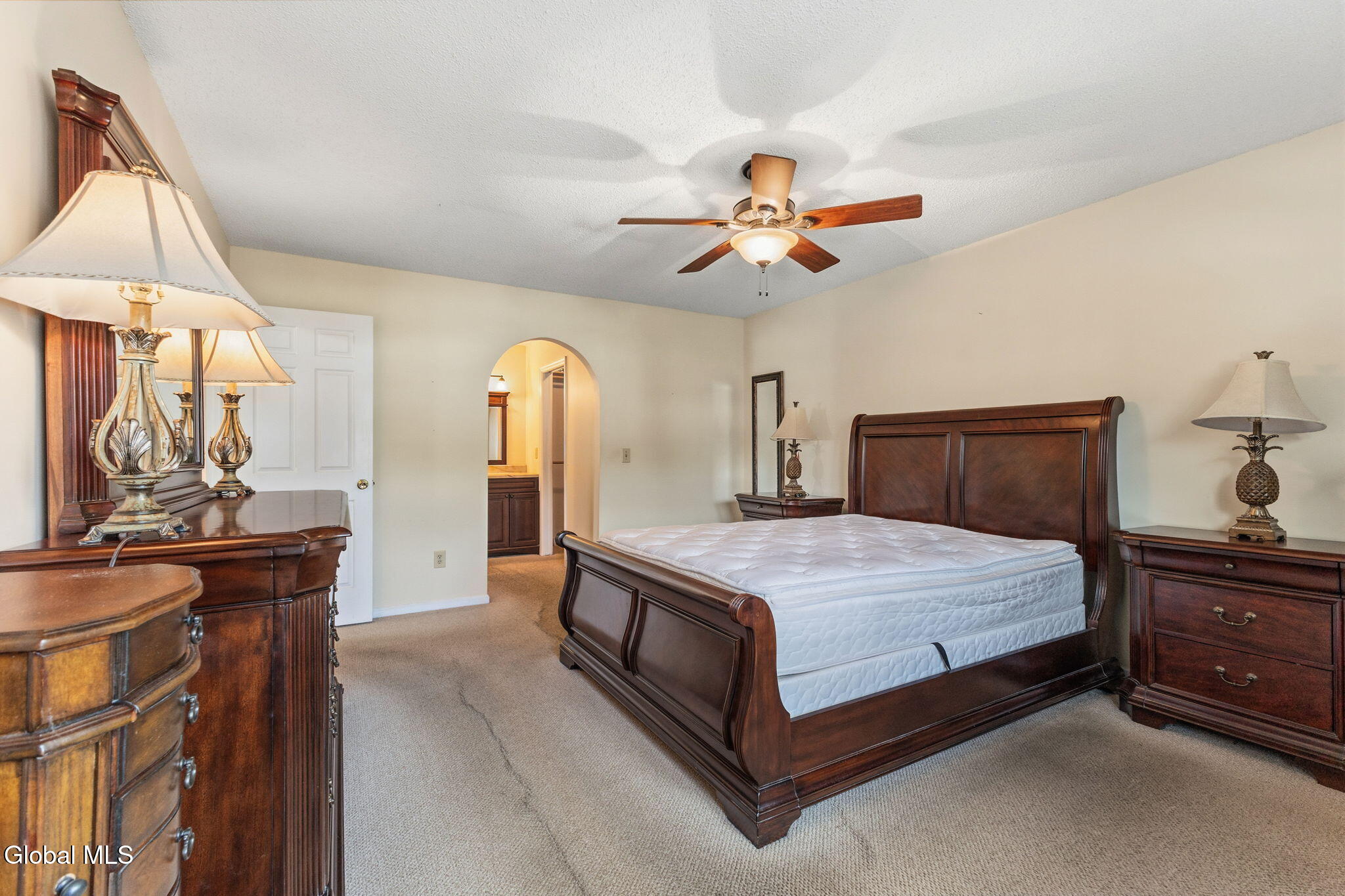 63 Aspen Circle Albany NY 12208