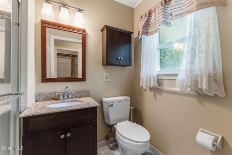 63 Aspen Circle Albany NY 12208
