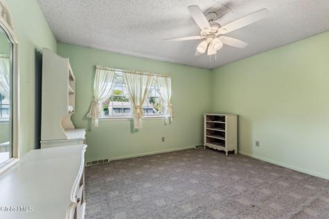 63 Aspen Circle Albany NY 12208