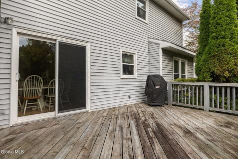 63 Aspen Circle Albany NY 12208