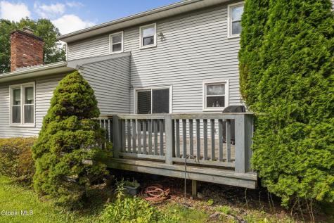 63 Aspen Circle Albany NY 12208
