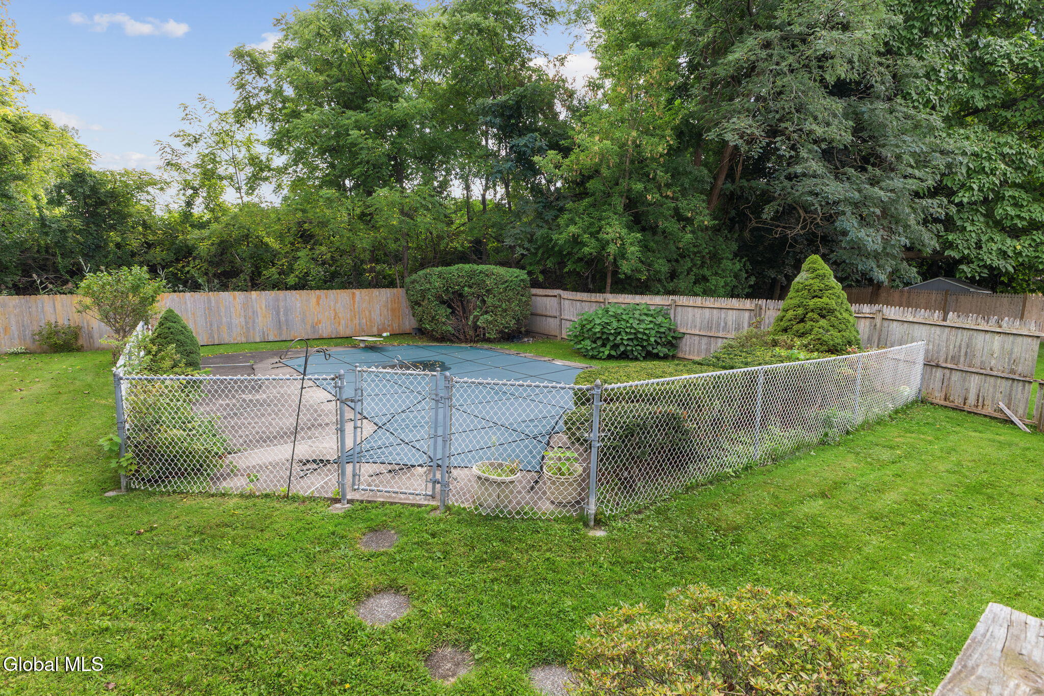 63 Aspen Circle Albany NY 12208