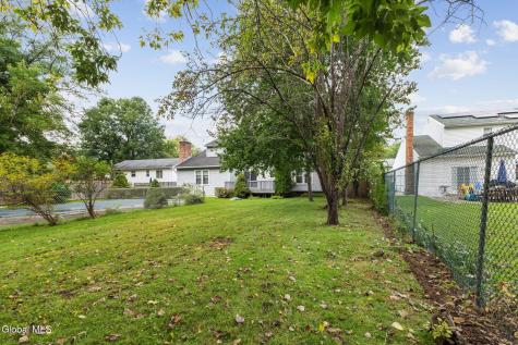 63 Aspen Circle Albany NY 12208