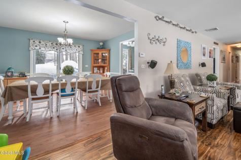 41 Walden Glen Ballston Lake NY 12019