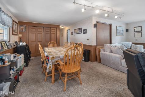 41 Walden Glen Ballston Lake NY 12019