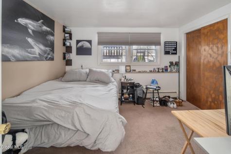 41 Walden Glen Ballston Lake NY 12019