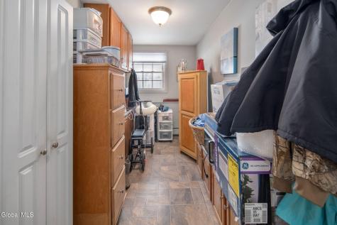 41 Walden Glen Ballston Lake NY 12019