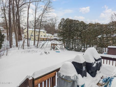 41 Walden Glen Ballston Lake NY 12019