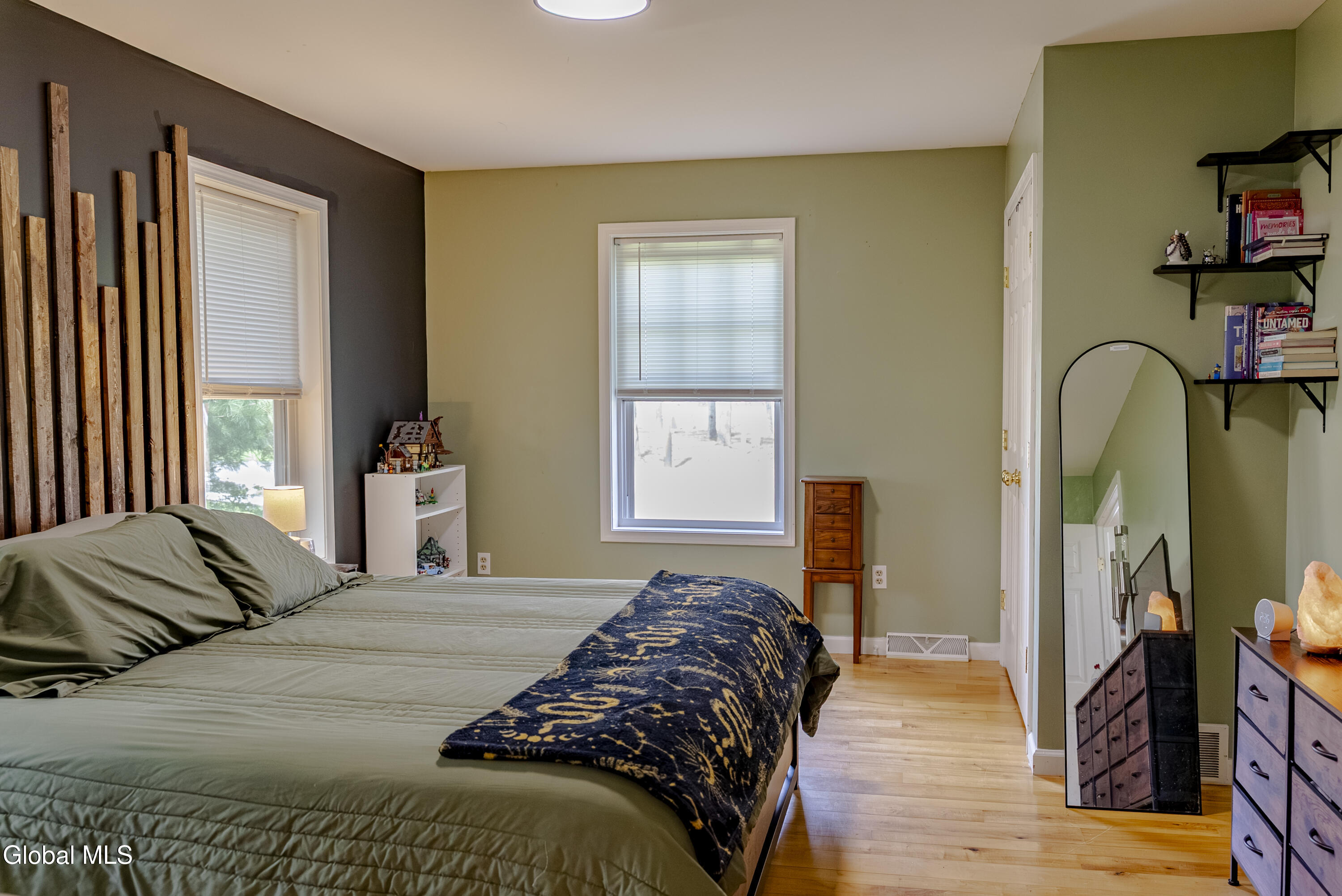 542 Hudson River Road Waterford NY 12188