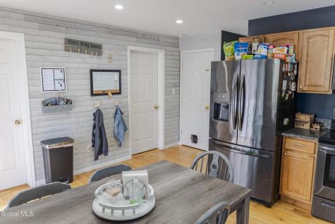 542 Hudson River Road Waterford NY 12188