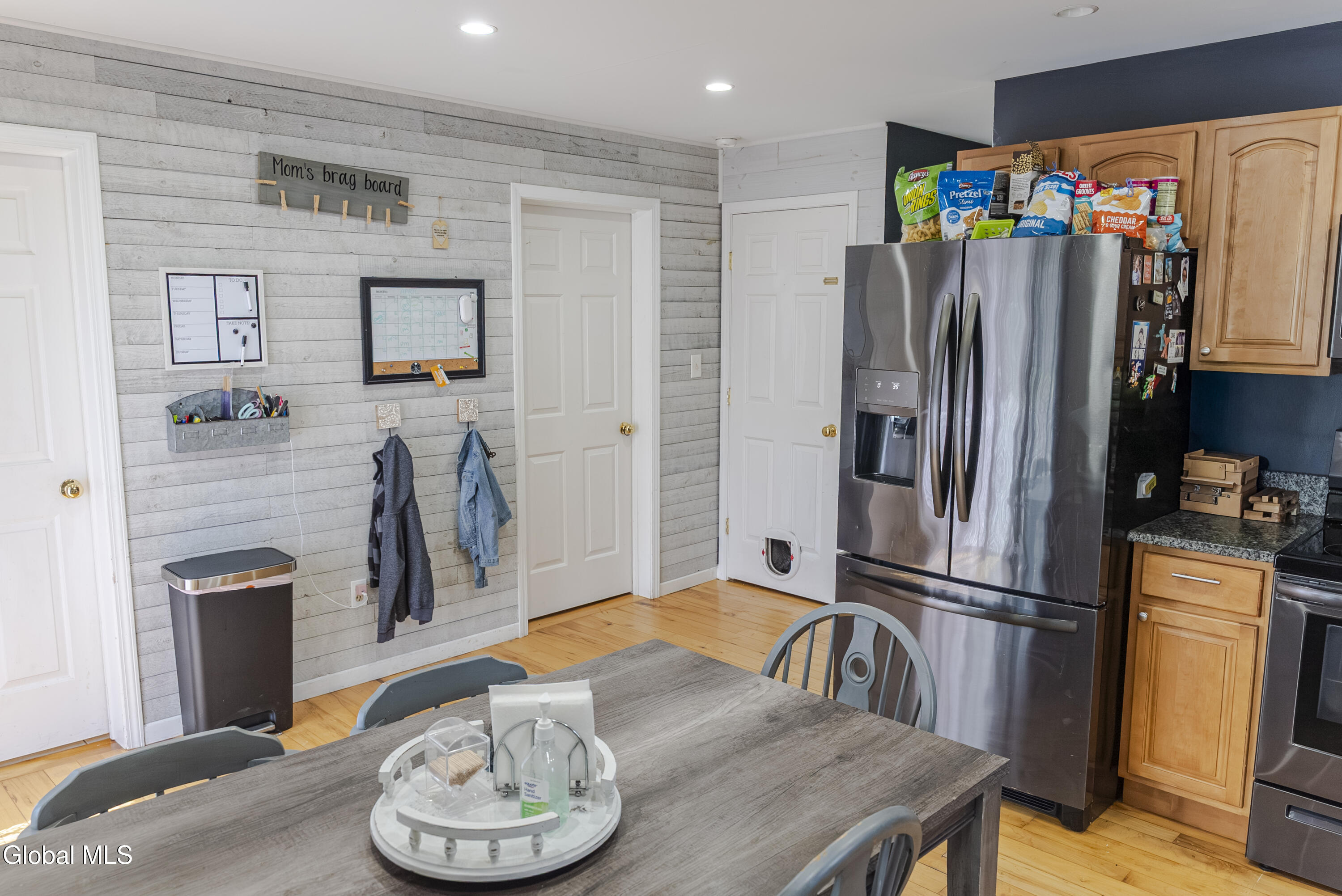 542 Hudson River Road Waterford NY 12188