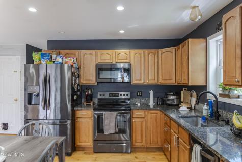 542 Hudson River Road Waterford NY 12188