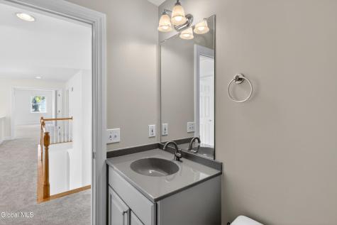 43 Dyke Road Latham NY 12110