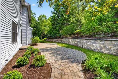 43 Dyke Road Latham NY 12110