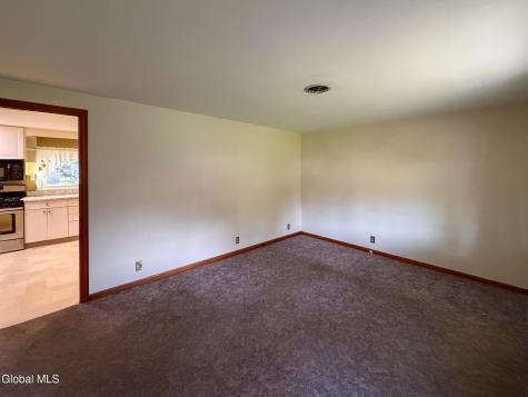 51 Glenville Street Rotterdam NY 12306