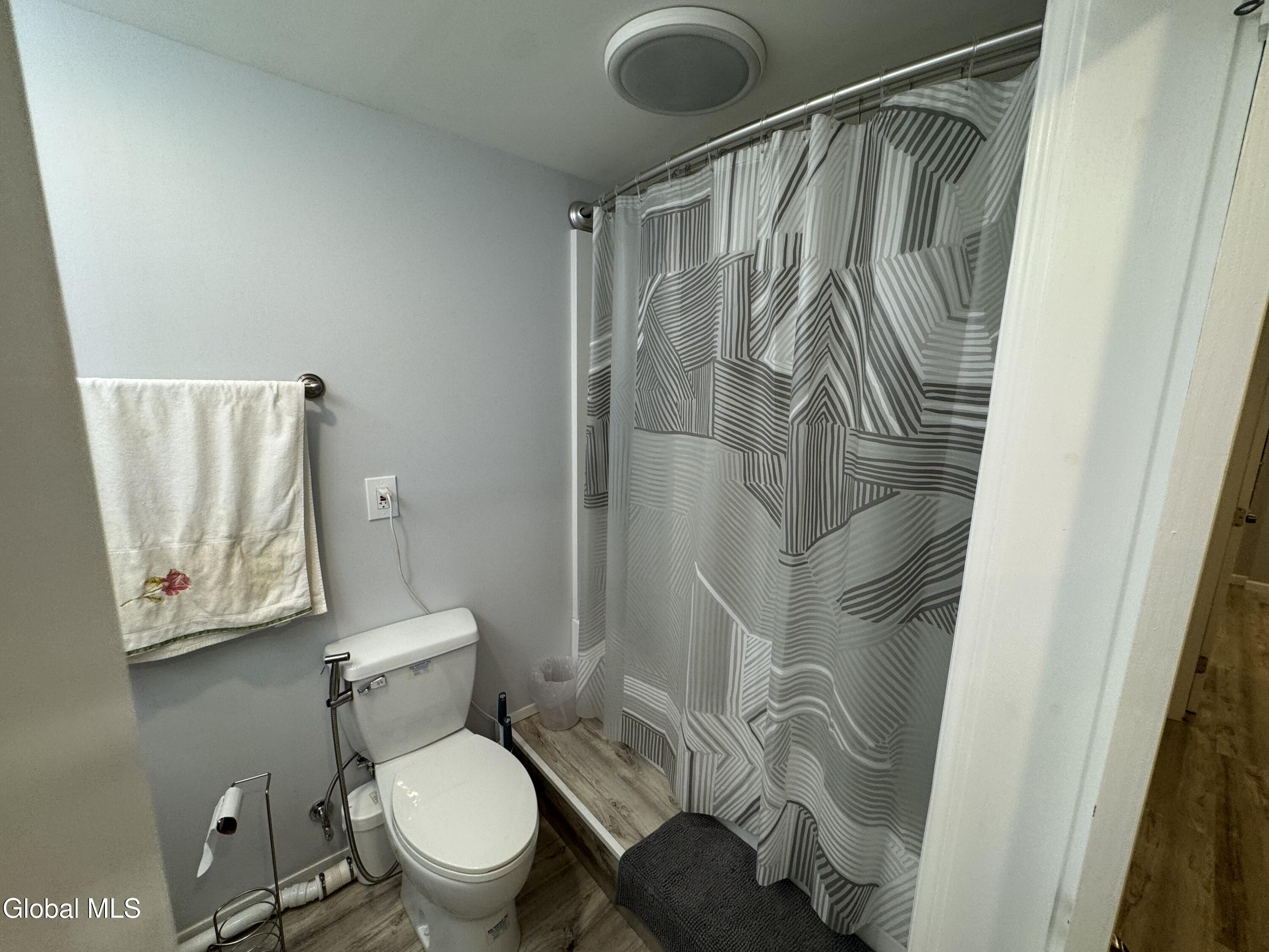 64 Kent Place Wynantskill NY 12198