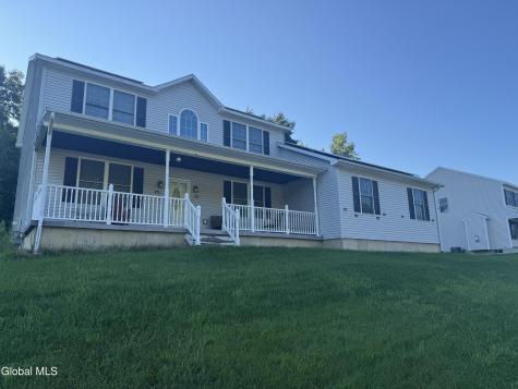 64 Kent Place Wynantskill NY 12198
