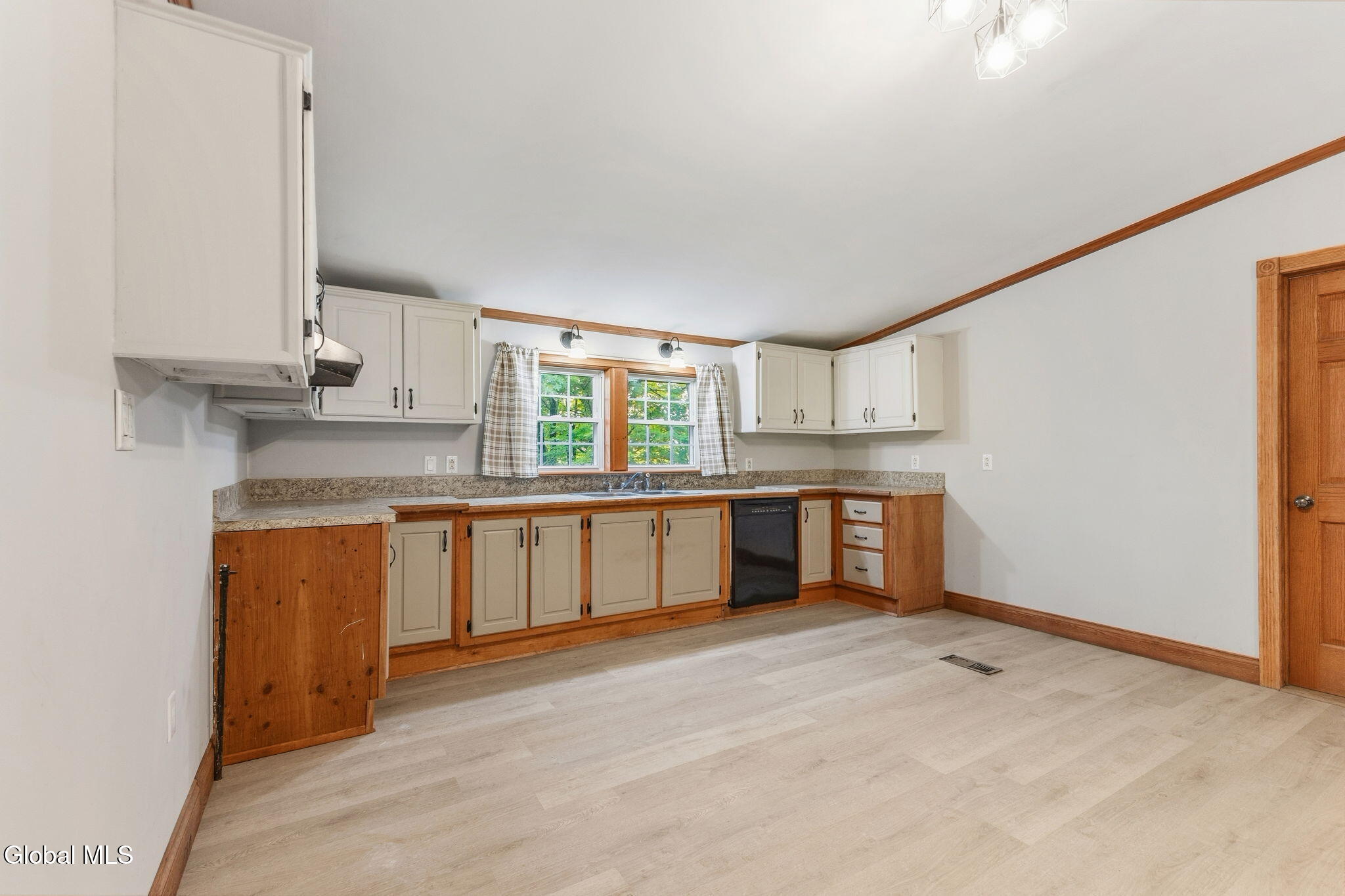 239 River Road Buskirk NY 12028
