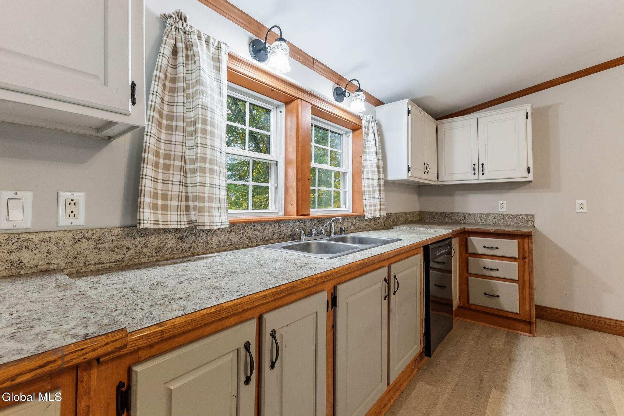 239 River Road Buskirk NY 12028