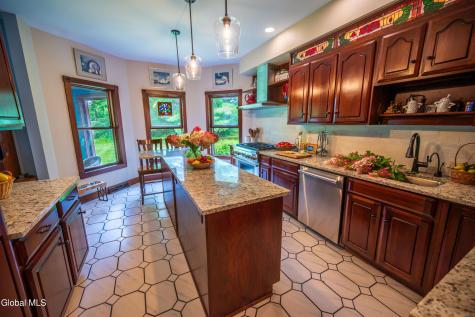 23 Dyer Switch Road Saratoga Springs NY 12866