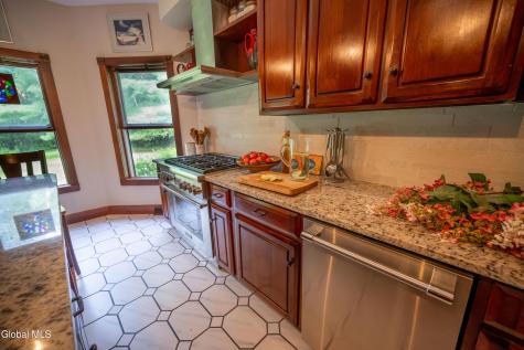 23 Dyer Switch Road Saratoga Springs NY 12866