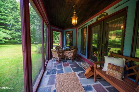 23 Dyer Switch Road Saratoga Springs NY 12866