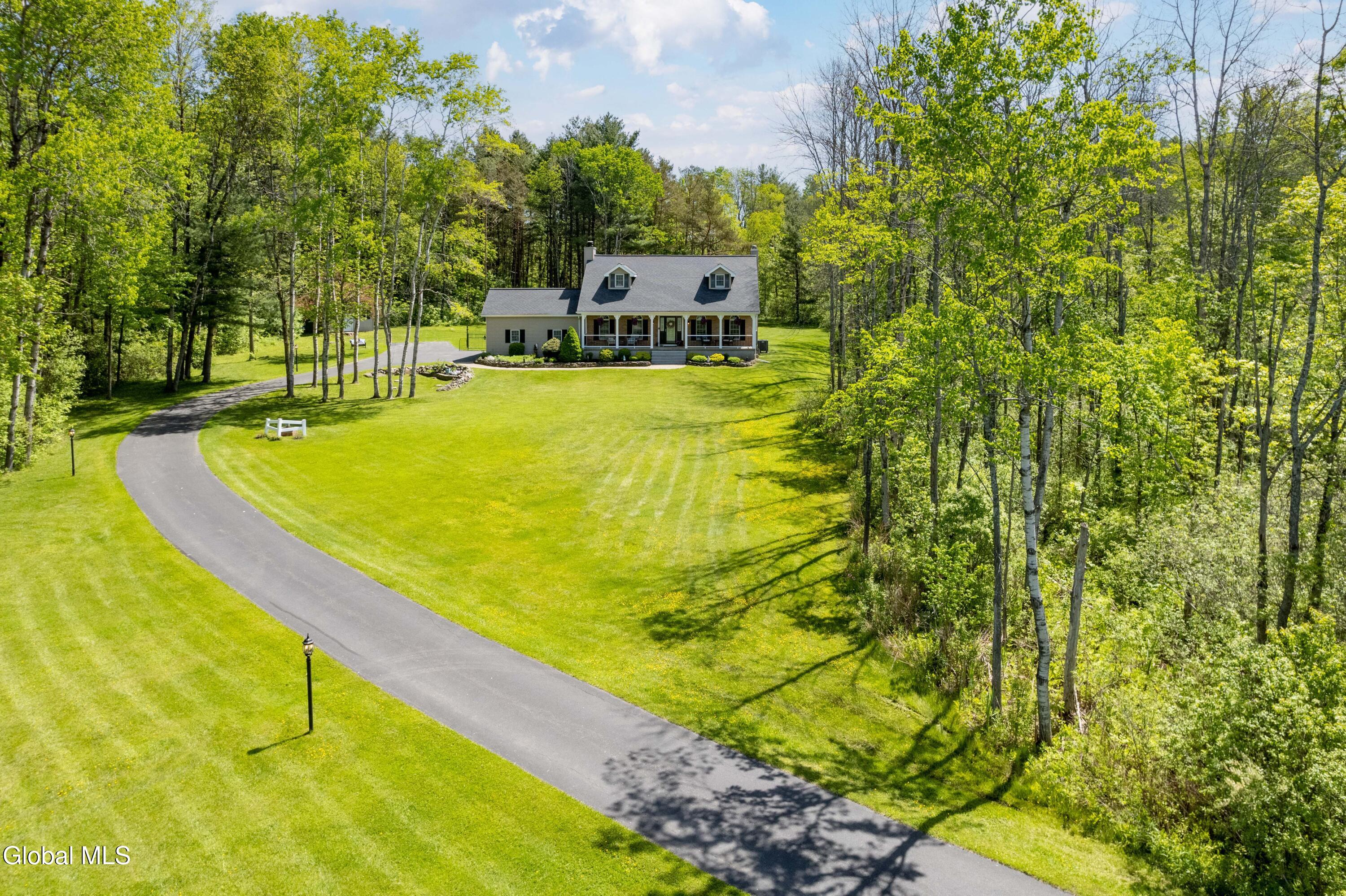 1187 County Highway 126 Amsterdam NY 12010