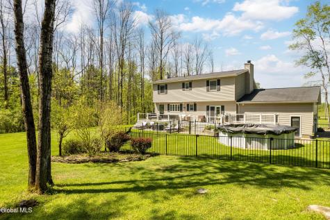1187 County Highway 126 Amsterdam NY 12010