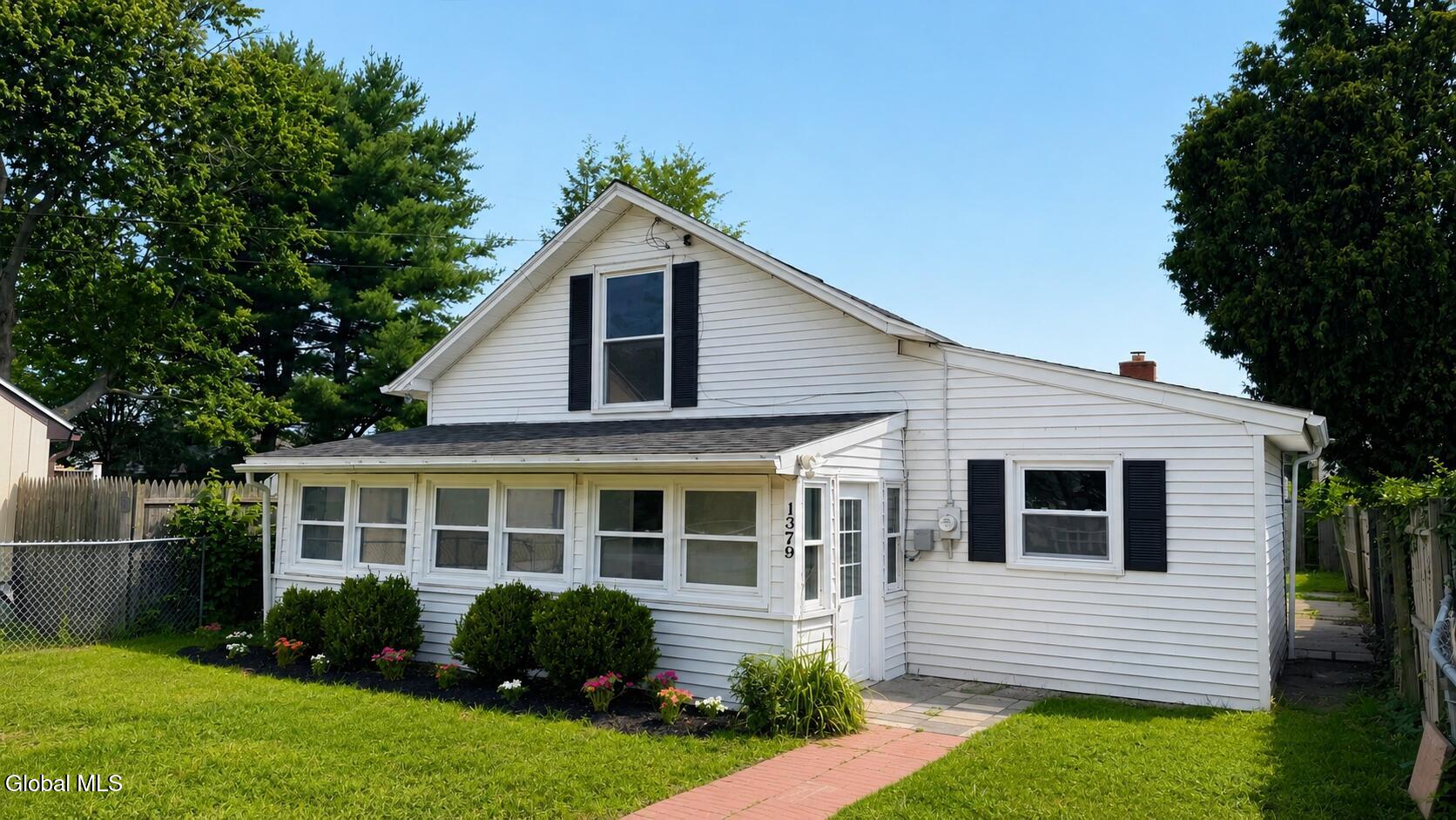 1379 Evergreen Avenue Rotterdam NY 12306