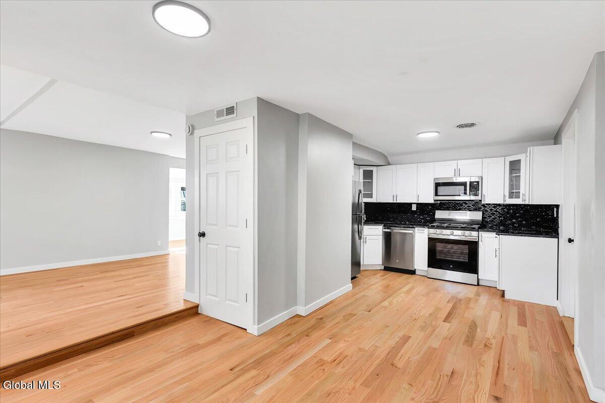 1379 Evergreen Avenue Rotterdam NY 12306