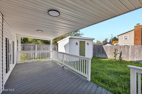 1379 Evergreen Avenue Rotterdam NY 12306
